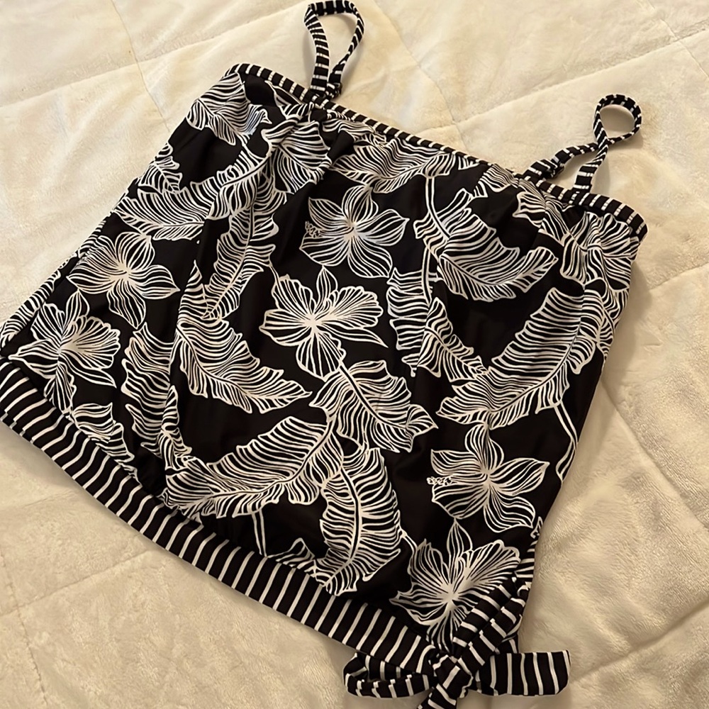 Island Escape tankini size 10